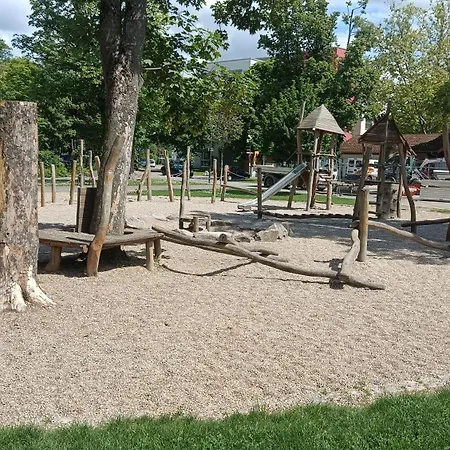 Komfortable Goldene * באד שונבורן